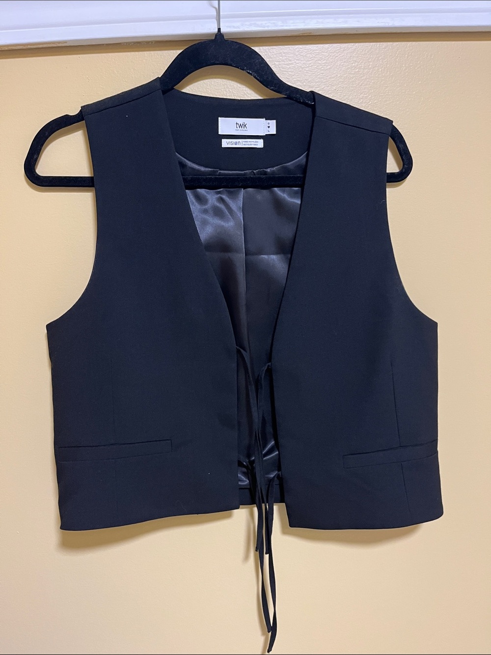 twik Black Sleeveless Tie-Front Vest
